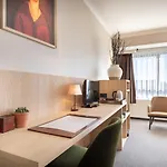 卡尔顿酒店 酒店 3*