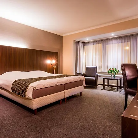 Hotel Carlton 3*