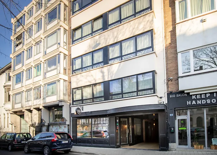 卡尔顿酒店 3* 根特