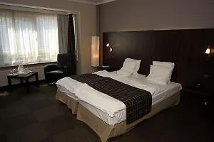 Carlton 3* Ghent